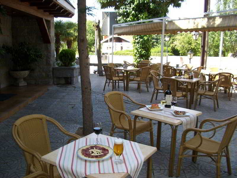 Hotel Rural Las Gacelas Becerril de la Sierra Restaurant bilde